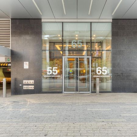 Stylish Newly Furnished Condo With Beautiful Lake View Toronto Exteriér fotografie