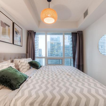 Stylish Newly Furnished Condo With Beautiful Lake View Toronto Exteriér fotografie